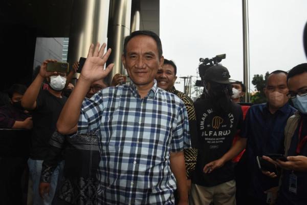Andi Arief Ditunjuk Jadi Komisaris PLN, Burhanuddin Abdullah Jadi Komut Baru