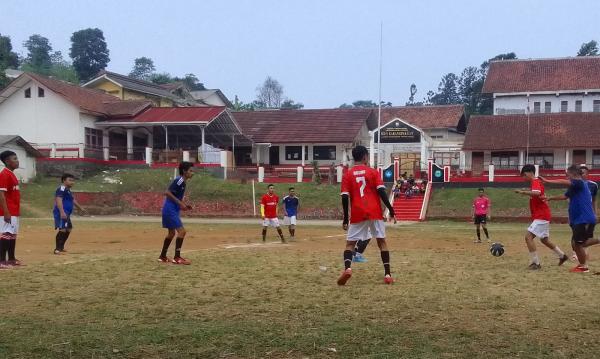 Meriahkan HUT RI ke-79, Turnamen Sepak Bola Mini Digelar di TSM Sukaresmi