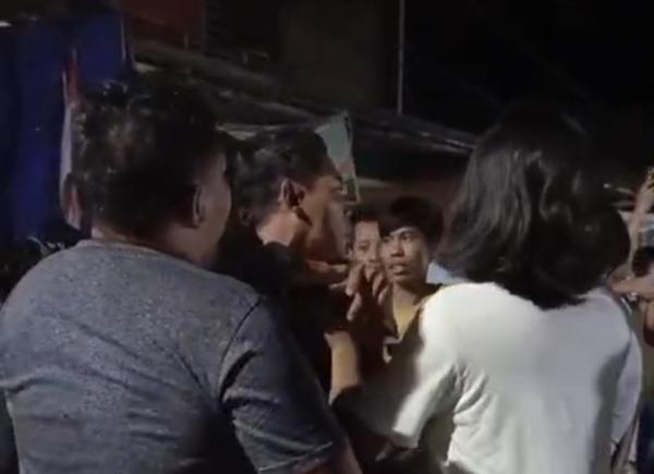 Diduga Pelaku Hipnotis, Seorang Laki Laki Nyaris Dimassa di Pasar Indrasari Pangkalan Bun