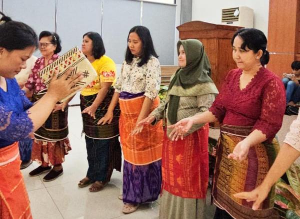 Pererat Rasa Persaudaraan dan Lestarikan Budaya, Masyarakat Karo Gelar Mburo Ate Tedeh di Jawa Timur