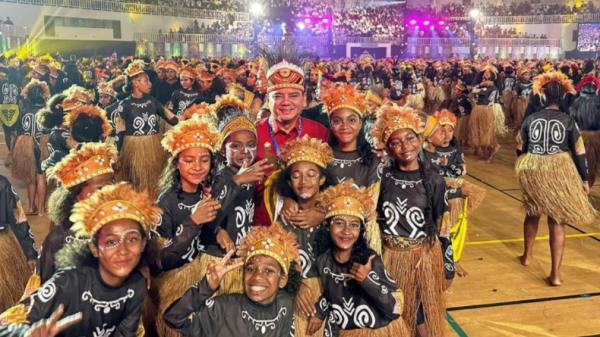 Pj Gubernur Sultra Hadiri Puncak Peringatan Hari Anak Nasional ke-40 Tahun 2024 di Papua