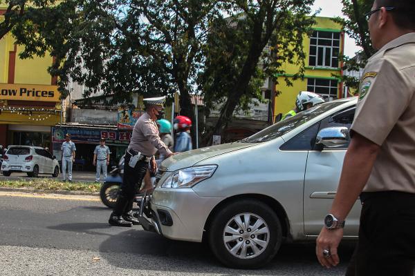 Potret Razia Gabungan Pajak dan Tertib Lalu Lintas