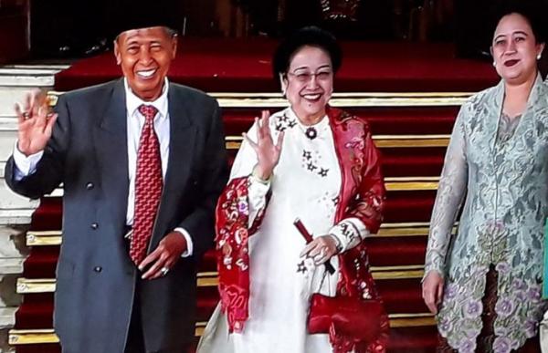 Kabar Meninggalnya Hamzah Haz Sampai ke Telinga Megawati, Hasto: Beliau Sangat Berduka