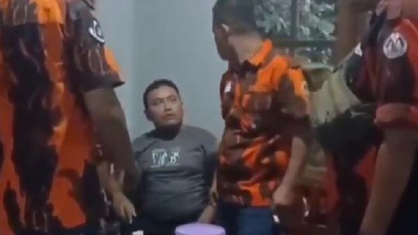Viral Pria Ngaku Ketua Ormas Usir Pelapor Dugaan Pungli di SD Negeri Kebumen, Ini Kata Polisi