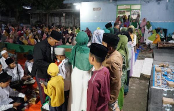 Tebar Kabaikan Bulan Muharrom PSHT Komisariat An-Najah Campurejo Tuban, Gelar Santunan Anak Yatim