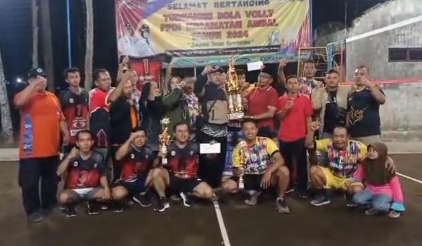 Bupati Arif Sugiyanto Buka Turnamen Bola Voli Antar Perangkat Desa di Kebumen