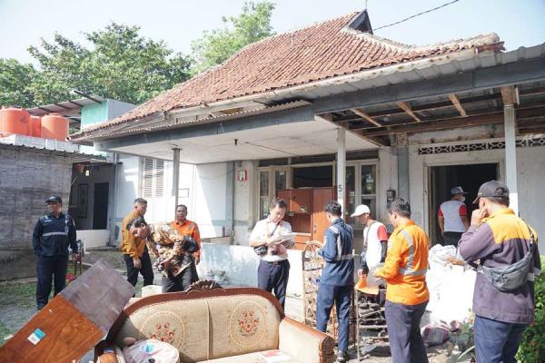 Begini Cara PT KAI Dekati Penghuni 7 Rumah di Gergaji sebelum Ditertibkan Paksa