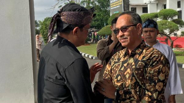 Terima SK Pensiun, Mantan Sekda Kota Tasikmalaya Ivan Dicksan Resmi Lepas Statusnya sebagai ASN