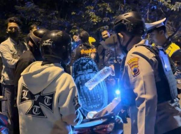 Konvoi saat Pengesahan Warga Baru di Solo, 6 Pesilat PSHT Diamankan dan 18 Motor Ditilang