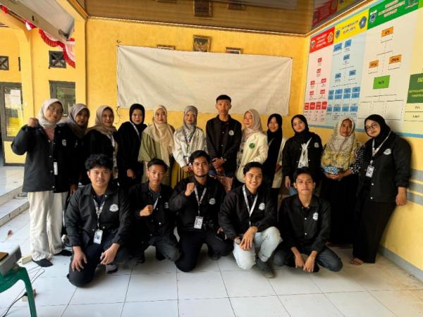 Seminar Kesehatan KKN 40 UIN SMH Banten 'Mewujudkan Generasi Emas Bebas Stunting'