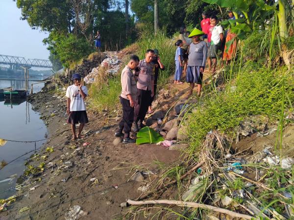 Viral, Penemuan Bayi Dalam Kantong Plastik di Indramayu, Kondisinya Sudah Tak Bernyawa