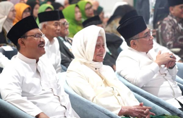 KH Anwar Manshur Terpilih sebagai Rais Syuriah PWNU Jatim 2024-2029