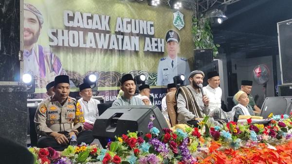 Cagak Agung Bersholawat Sarana Memperkuat Iman dan Takwa