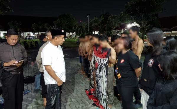 Gerombolan Bermotor Bersajam Celurit Ditangkap, Polisi Sebut Mereka Kelompok Perguruan Silat