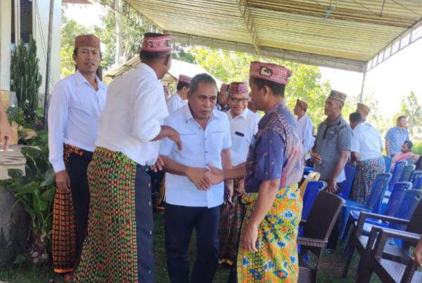 Masyarakat Sambi Rembong Lembor Dukung Edi-Weng Kembali Memimpin Mabar