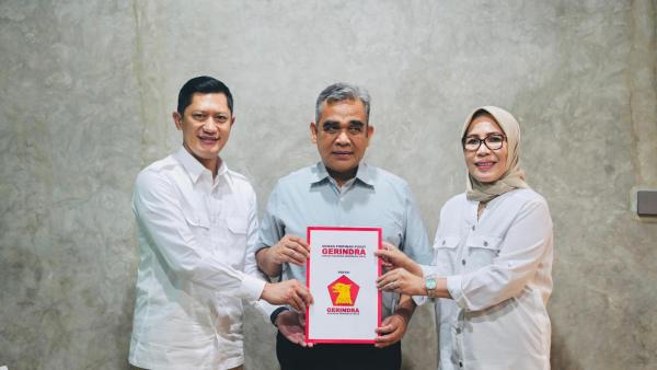 Denas-Efa Terima Rekomendasi dari Gerindra untuk Pilkada 2024 di Cianjur