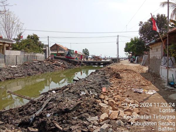 Warga Kampung Kebalikan Desa Lontar Tirtayasa Kabupaten Serang Keluhkan tidak Adanya Bak Sampah