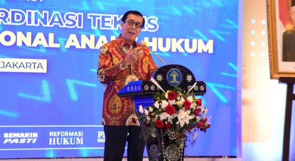 Kukuhkan Organisasi Profesi Analis Hukum, Menkumham: Kembalikan Wibawa Hukum di Tengah Masyarakat