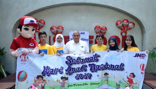 HAN 2024, JNE Berbagi Kebahagiaan Bersama Anak-Anak Berbakat