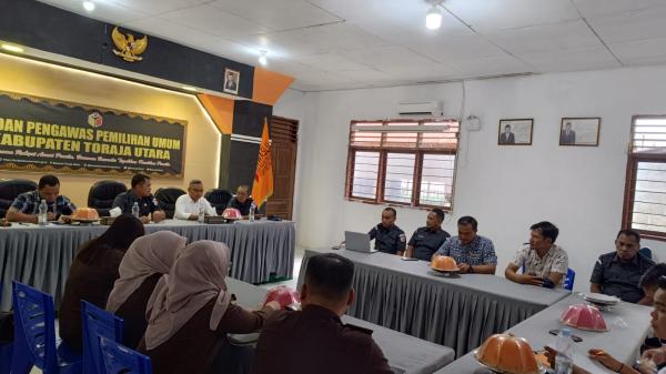 Kasat Reskrim Polres Toraja Utara Hadiri Rakor Penanganan Tindak Pidana Pemilu 2024