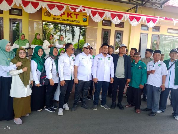 DPC PKB Kabupaten Probolinggo Turut Laporkan Lukman Edy ke Polres Setempat