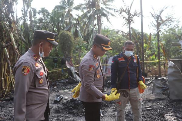 Polisi Olah TKP Kebakaran Rumah yang Menewaskan Tiga Orang Anak di Aceh Utara