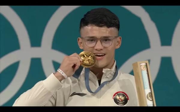 Kisah di Balik Sukses Rizki Juniansyah Raih Emas Olimpiade Paris 2024, Minum Air Cucian Kaki Ibunda