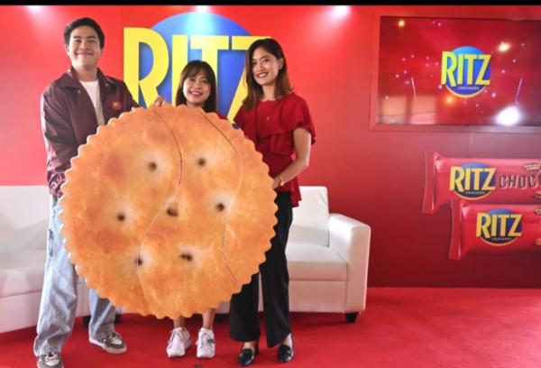 RITZ Crackers Hadir dengan Formula Baru: Kombinasi Manis-Gurih yang Bantu Pecahkan Kebekuan dalam Pe