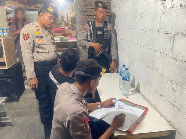 Dicurhati Warga Soal Miras, Polres Grobogan Gercep Lakukan Razia Sejumlah Warung