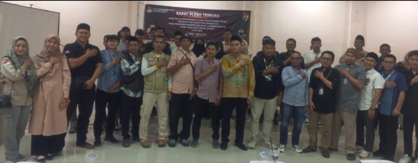 Klarifikasi Ketua Panwascam Kecamatan Cinangka  Kabupaten Serang atas Kejadian Rapat Pleno