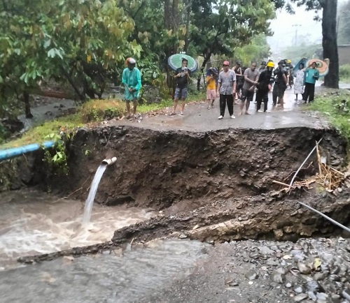 Gerak Cepat Tangani Dampak Banjir, PUPR Terjunkan Alat Berat di Mamuju