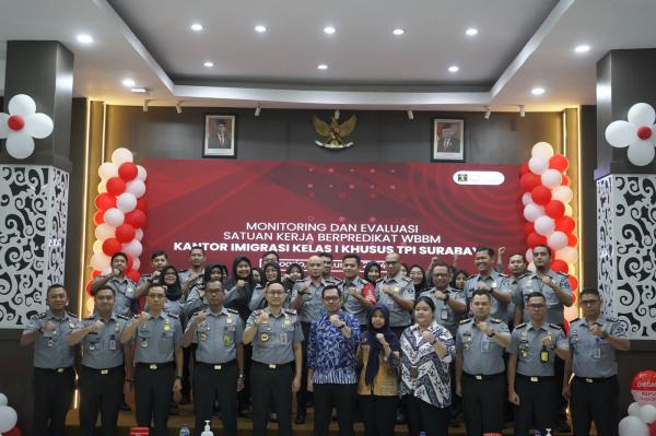 Kantor Imigrasi Surabaya Berhasil Pertahankan Predikat WBBM