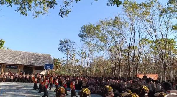 Pohon Tumbang Timpa Siswa di Wonogiri Saat Upacara Hari Pramuka, Puluhan Luka