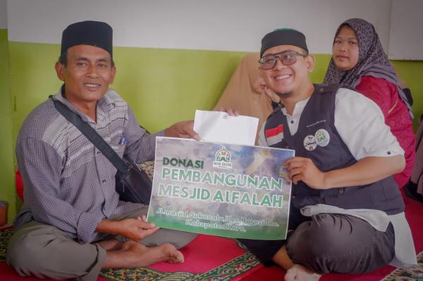 Jalan-Jalan Dakwah Salurkan Bantuan Pembangunan Masjid Al Falah di Desa Sukanalu Karo