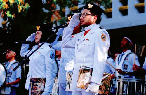 Heboh Kunto Aji jadi Petugas Upacara HUT RI di SMAN 1 Semarang, Bacakan Pembukaan UUD 1945