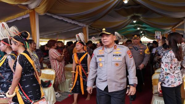 Kapolda NTT Hadiri Misa Pentahbisan Uskup Agung Ende