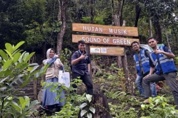 Human Initiative Survei Hutan Musik di Negeri Amahusu Ambon