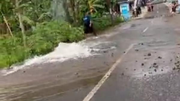 Pipa Utama Pecah, Pasokan Air Bersih untuk 12.500 Pelanggan Perumdam Tirta Galuh Ciamis Lumpuh Total