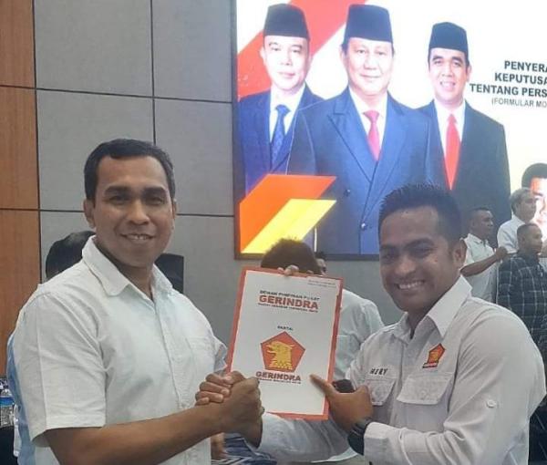 Paket Kristo Terima SK dari Partai Gerindra untuk Bertarung di Pilkada Sabu Raijua