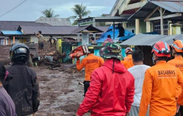 Update Banjir Bandang di Ternate: 16 Orang Meningal, 3 Masih Hilang