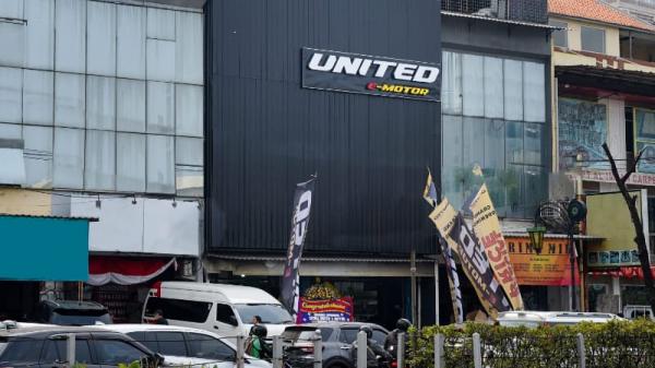 United E-Motor Buka Gerai Motor Listrik Terbaru di Depok