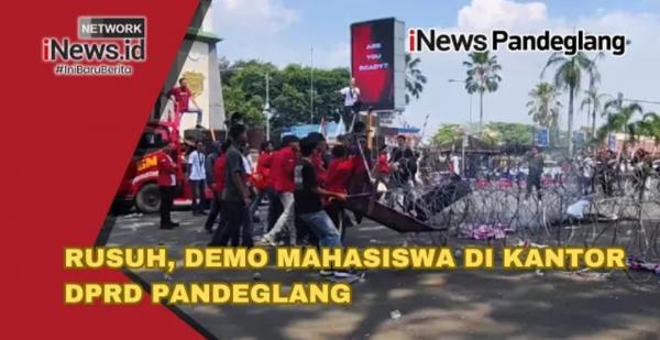 Demo Pelantikan Anggota DPRD Pandeglang Rusuh, Massa Bakar Ban hingga Dobrak Kawat Berduri