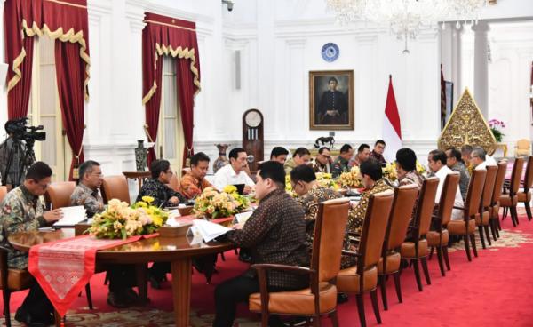 Rapat Terbatas Presiden Jokowi Terkait Penanganan Penyakit MPOX Atau Cacar Monyet