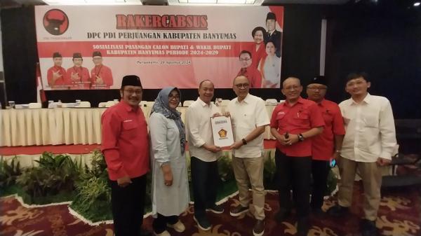 Potensi Lawan Kotak Kosong, Pasangan Sadewo-Lintarti Didukung 12 Partai di Banyumas