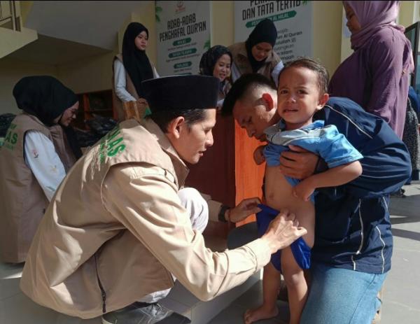 Launching Kampung Zakat dan Gebyar Khitanan Massal di Ponpes Al-Hilal Laziswaf