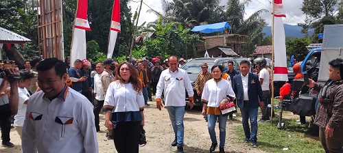 Didukung 7 Parpol, Robinson dan David Bambalayuk Mendaftar di KPUD Mamasa