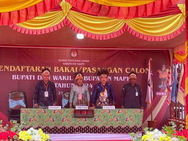 Ketua KPU Mappi Membuka Secara Resmi Penerimaan Bakal Calon Bupati dan Wakil Bupati