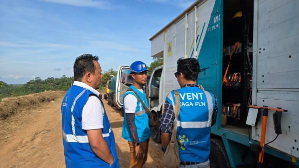 PLN UP3 Tasikmalaya Sukses Jamin Kelistrikan Andal untuk Kunker Jokowi di Tasikmalaya dan Banjar