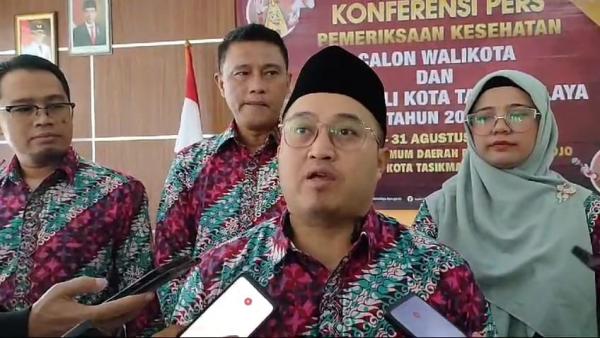 5 Paslon Pilwalkot Tasikmalaya 2024 Jalani Pemeriksaan Kesehatan di RSUD dr. Soekardjo