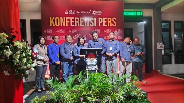 KPU Resmi Tutup Pendaftaran, 2 Paslon Siap Bertarung di Pilkada Purworejo